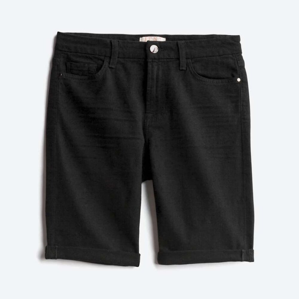 Jen7 Bermuda Short
